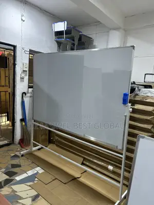 Magnetic Whiteboard 120x180cm (4x6ft) With Stand