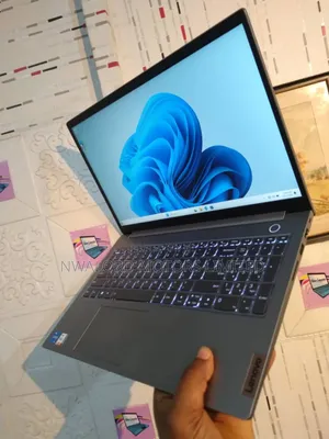 Laptop Lenovo ThinkBook 15 8GB Intel Core i5 SSD 256GB