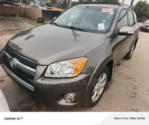 Toyota RAV4 3.5 Limited 2011 Brown
