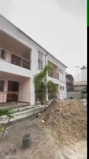 2bdrm Block of Flats in Waterlines Near Aba for rent