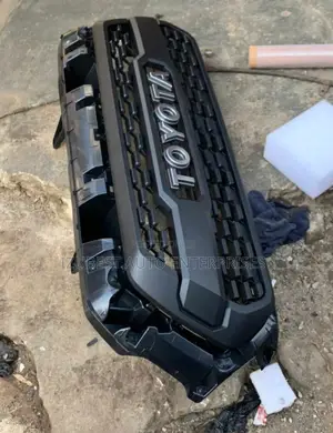 Front Grille Tacoma 2020