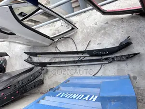 Replacement for Roof Carrier or Roof Chrome Kia Sportage 2006 2008