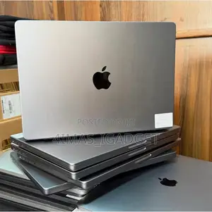 Laptop Apple MacBook Pro 2022 M2 16GB Apple M2 SSD 512GB