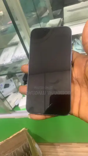 Apple iPhone 13 128 GB Black