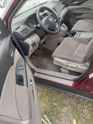 Honda CR-V 2013 Red