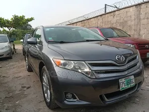 Toyota Venza AWD 2012 Gray