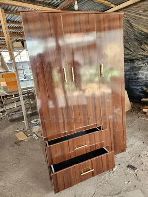 Brown Mazoniar Wardrobe