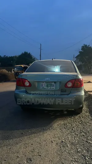Toyota Corolla 2004 Green