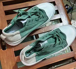 Fashion Fst. 1985 Sneakers: Green