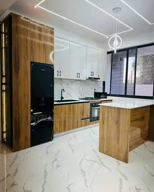 Mini Luxury Kitchen Cabinets and Island