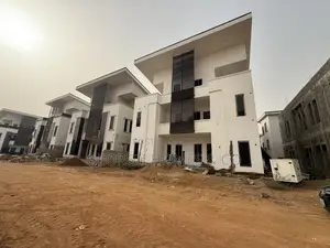 5bdrm Duplex in Wuye for sale