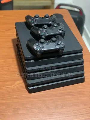 Playstation 4 Slim