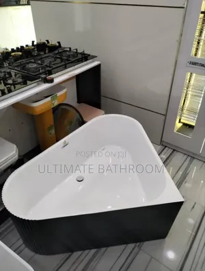 Unique Design Black And White Acrylic Bathtub