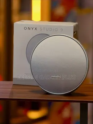 Brandnew Onyx Studio 9 Speaker
