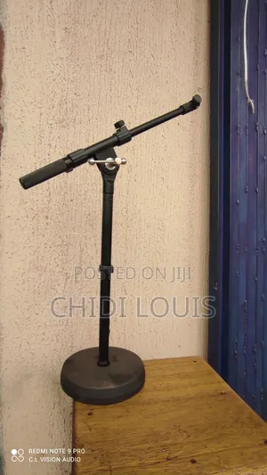 Alpha Table Mic Stand