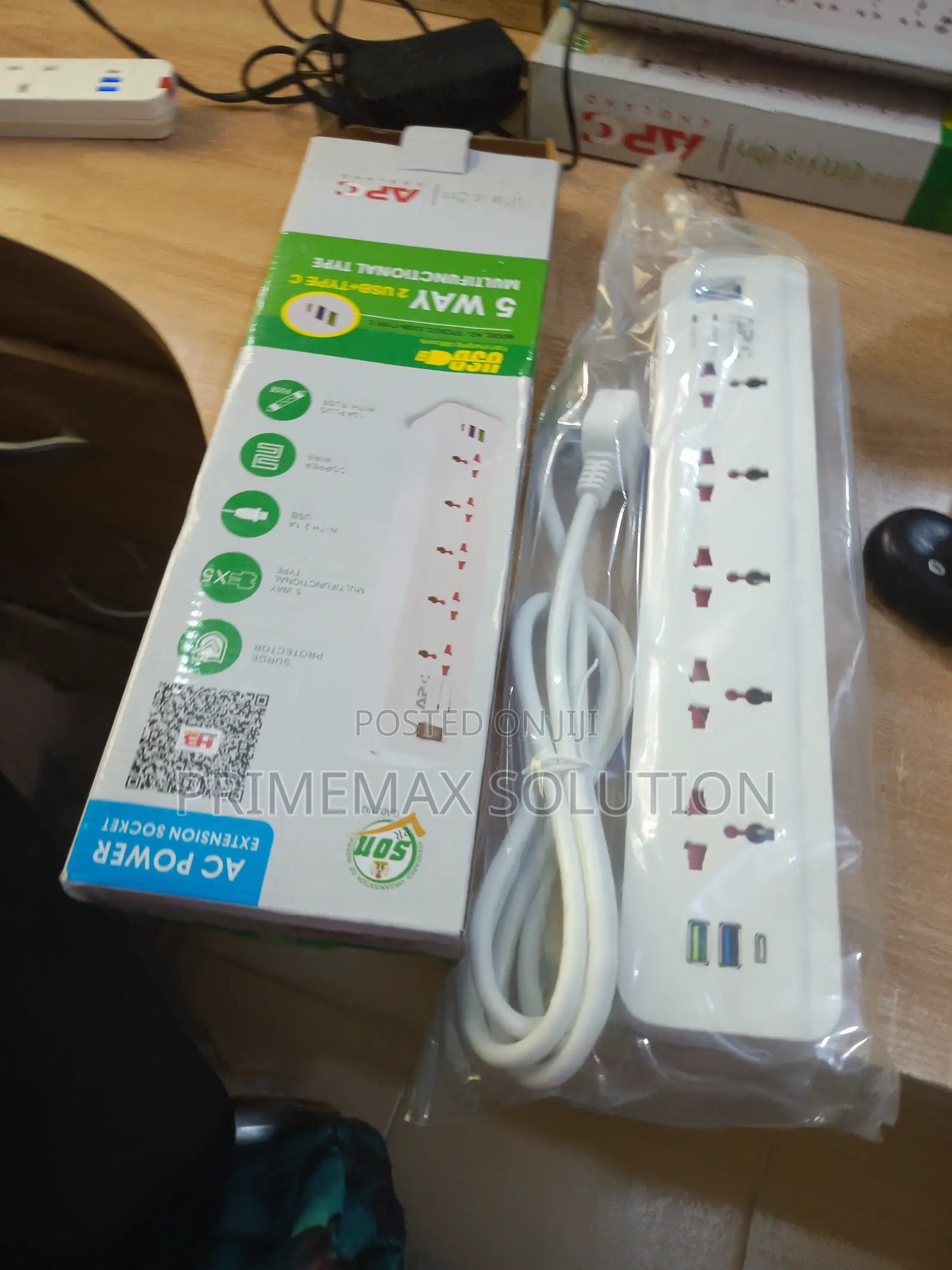 Omnicharge 5-Way Multi-Function Extension