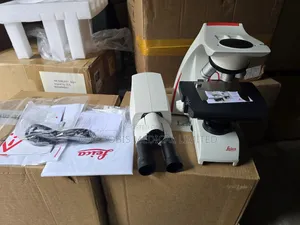 Leca Microscope