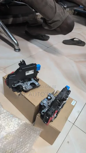 Door Catcher Touareg/Porsche Cayenne