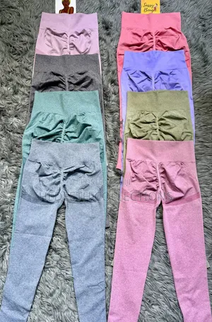 Women Seamless Scrunch Bum Gym Leggings – High Waist