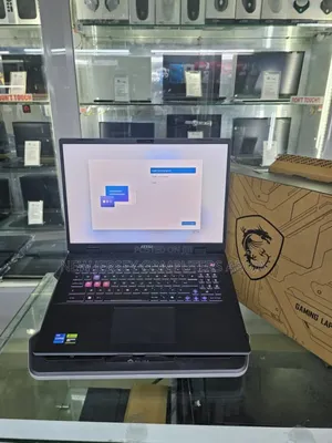 New Laptop MSI 16GB Intel Core i7 SSD 1T