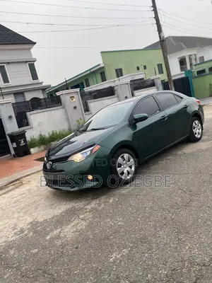 Toyota Corolla 2015 Green