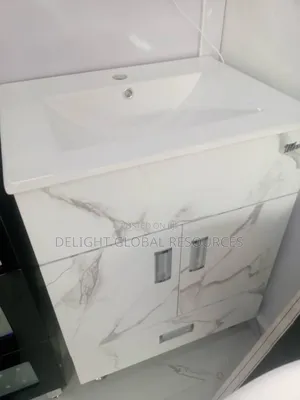 Cabinet Basin