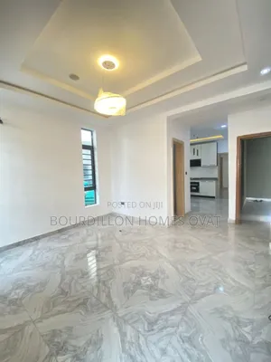 Furnished 2bdrm Apartment in Ikota Villa Estate for sale