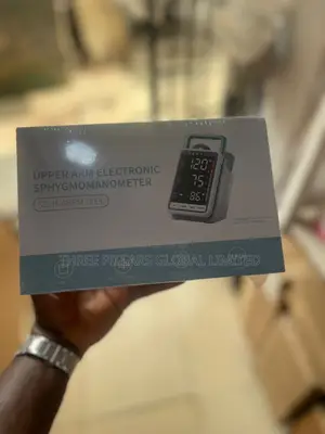 Upper Arm Electronic Sphygmomanometer