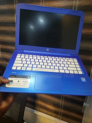 Laptop HP Stream 14 4GB Intel Pentium SSD 60GB