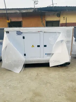 200kva Stamford Perkins Soundproof Generator With 2years Warranty.,