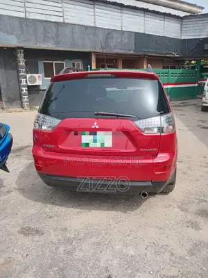 Mitsubishi Outlander 2008 Red