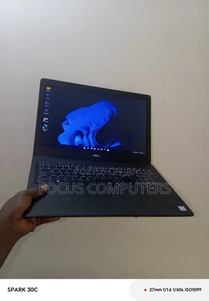 Laptop Dell Latitude 3590 8GB Intel Core i5 SSD 256GB