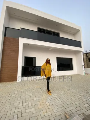 3bdrm Duplex in Emerald Duplexes, Ogombo for sale