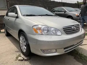 Toyota Corolla 2004 Silver