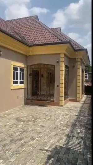 3bdrm Bungalow in Off Sars Road , Port for rent