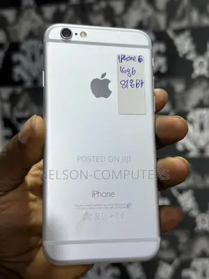 Apple iPhone 6 16 GB Silver