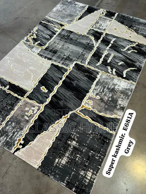 Quality Grey Kashmir Turkish Center Rug