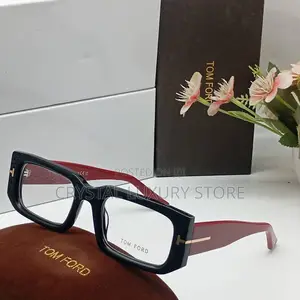 Tom Ford Quality Luxury Ladies Frame Glasses