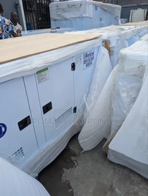 Sp80kva Perkins Diesel Soundproof Generator 2years Wty