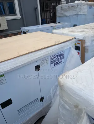 Perkins 80kva Diesel Soundproof Generator 2years Wty