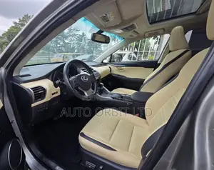 Lexus NX 200t FWD 2017 Silver