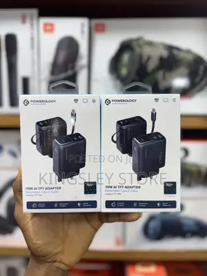 Powerology 70w Tft Adapter With Retractable Type-c Cable - Black