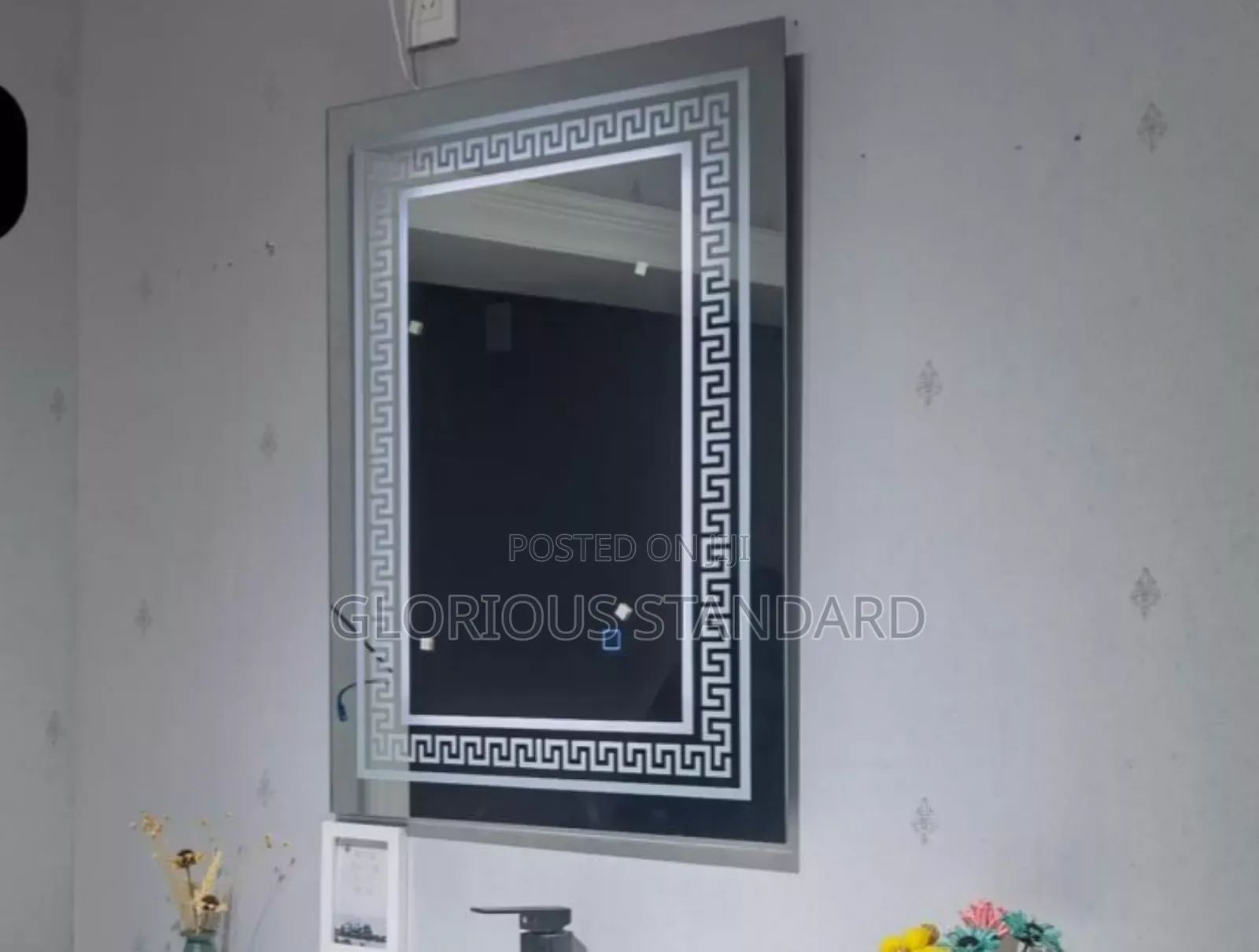 Led Mirror With Light