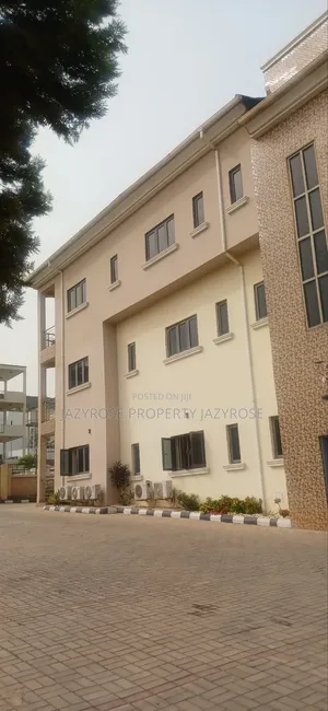 3 Bedroom Short Let Apartment