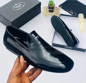 High Quality Prada Patent Leather Loafers Shoes