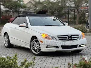 Mercedes-Benz E350 Base 2dr Cabriolet (3.5L 6cyl 7A) 2013 White