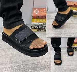 Ugg Luxury Slides/Slippers