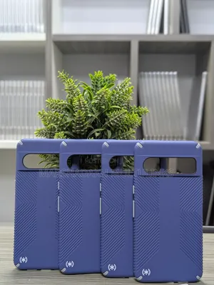 Speck Presidio2 Grip Google Pixel 8 Pro Case - Coastal Blue