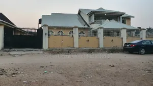 6bdrm Duplex in Osogbo for sale
