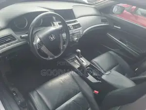 Honda Accord 2010 Silver